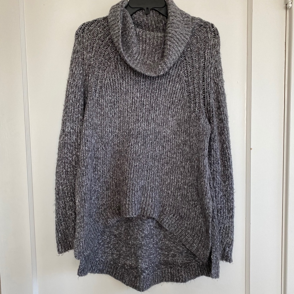 Forever 21 Sweater
